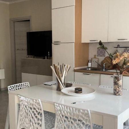 Apartamento A Due Passi Dal Centro Rávena Exterior foto