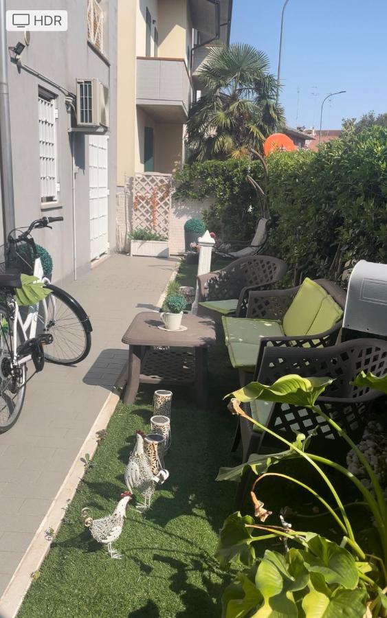 Apartamento A Due Passi Dal Centro Rávena Exterior foto
