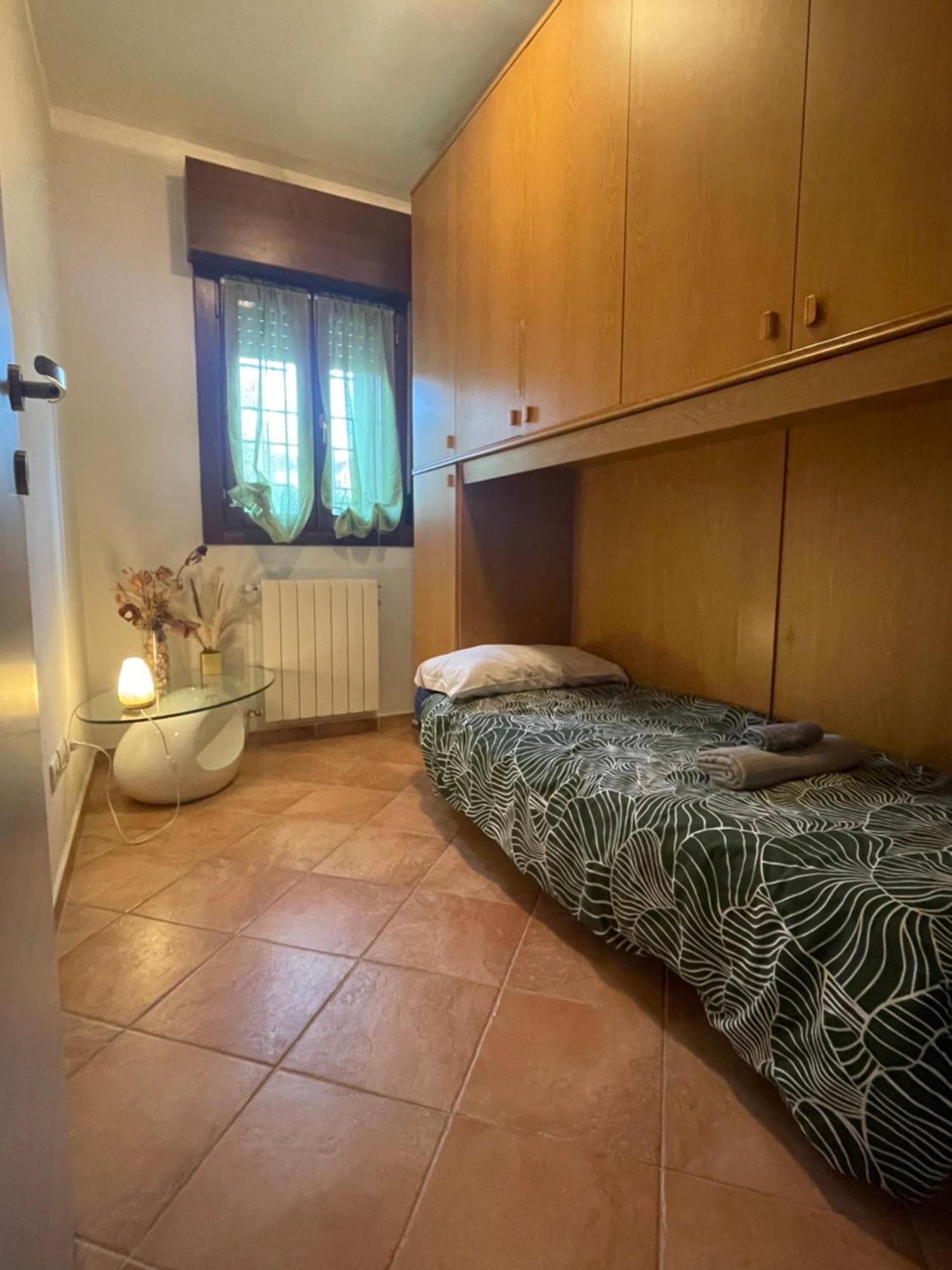 Apartamento A Due Passi Dal Centro Rávena Exterior foto
