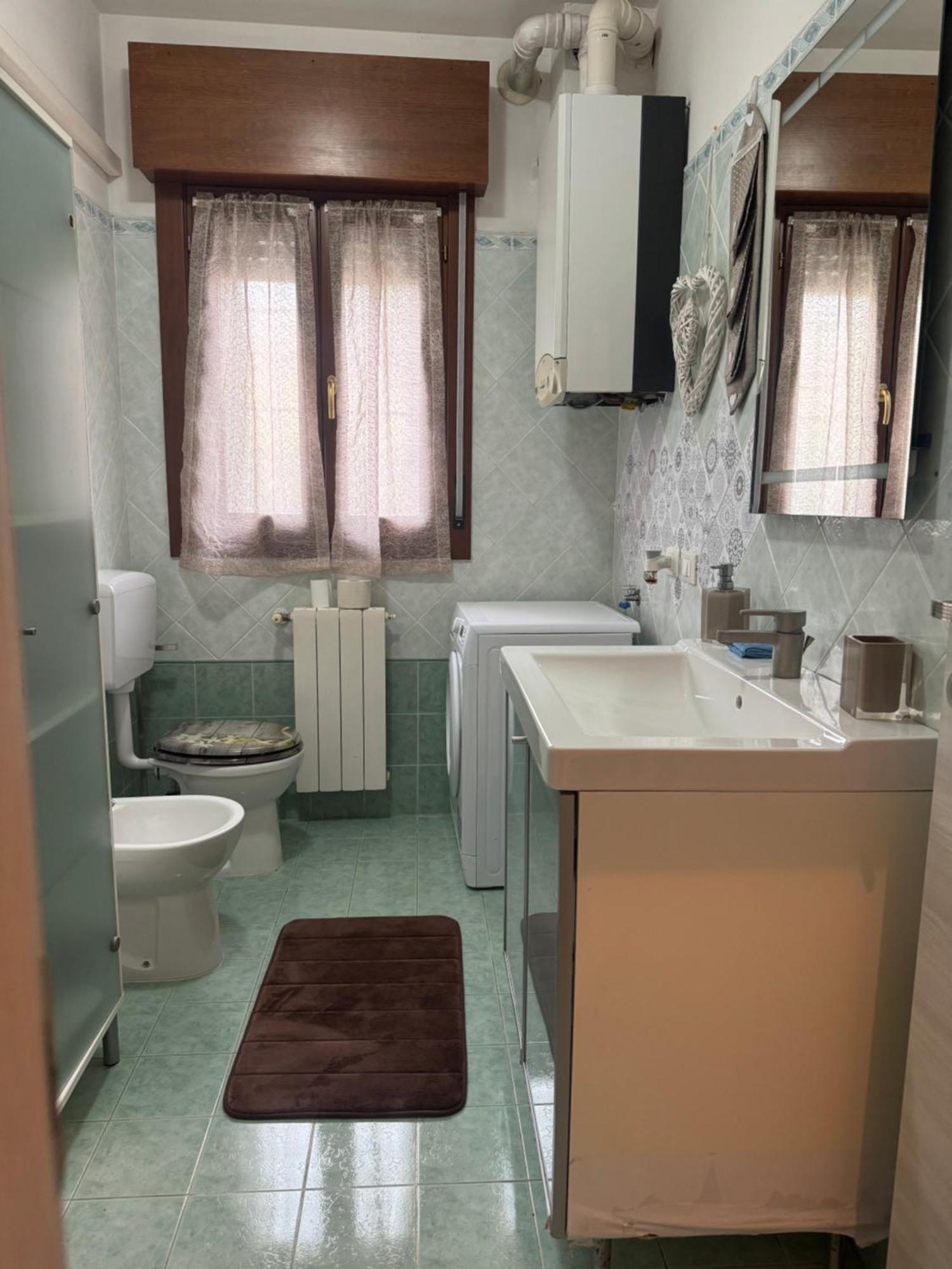 Apartamento A Due Passi Dal Centro Rávena Habitación foto
